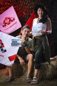 BIB: 
                            <button type="button" onclick="openModal(13510925)" class="btn btn-primary btn-sm float-right btn-popup" data-toggle="modal" data-target=".modal-high-quality">
                        <i class="fas fa-shopping-cart"></i> Add to Cart
                    </button>
                                            <button type="button" onclick="isThisMe(13510925, true)" class="btn btn-success btn-sm float-right btn-popup btn-isme hidden" data-toggle="tooltip" data-placement="bottom" title="นี่คือรูปของคุณใช่ไหม คลิกที่นี่เพื่อเอาเข้าอัลบั้ม">
                        <i class="fas fa-plus"></i> Add to album
                    </button>
                    <button type="button" onclick="isThisMe(13510925, false)" class="btn btn-warning btn-sm float-right btn-popup btn-isnotme hidden">
                        <i class="fas fa-ban"></i> Remove from album
                    </button>