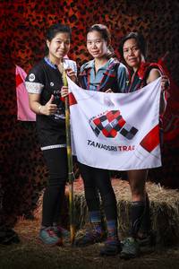 BIB: 
                            <button type="button" onclick="openModal(13512288)" class="btn btn-primary btn-sm float-right btn-popup" data-toggle="modal" data-target=".modal-high-quality">
                        <i class="fas fa-shopping-cart"></i> Add to Cart
                    </button>
                                            <button type="button" onclick="isThisMe(13512288, true)" class="btn btn-success btn-sm float-right btn-popup btn-isme hidden" data-toggle="tooltip" data-placement="bottom" title="นี่คือรูปของคุณใช่ไหม คลิกที่นี่เพื่อเอาเข้าอัลบั้ม">
                        <i class="fas fa-plus"></i> Add to album
                    </button>
                    <button type="button" onclick="isThisMe(13512288, false)" class="btn btn-warning btn-sm float-right btn-popup btn-isnotme hidden">
                        <i class="fas fa-ban"></i> Remove from album
                    </button>