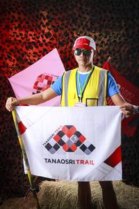 BIB: 
                            <button type="button" onclick="openModal(13511237)" class="btn btn-primary btn-sm float-right btn-popup" data-toggle="modal" data-target=".modal-high-quality">
                        <i class="fas fa-shopping-cart"></i> Add to Cart
                    </button>
                                            <button type="button" onclick="isThisMe(13511237, true)" class="btn btn-success btn-sm float-right btn-popup btn-isme hidden" data-toggle="tooltip" data-placement="bottom" title="นี่คือรูปของคุณใช่ไหม คลิกที่นี่เพื่อเอาเข้าอัลบั้ม">
                        <i class="fas fa-plus"></i> Add to album
                    </button>
                    <button type="button" onclick="isThisMe(13511237, false)" class="btn btn-warning btn-sm float-right btn-popup btn-isnotme hidden">
                        <i class="fas fa-ban"></i> Remove from album
                    </button>