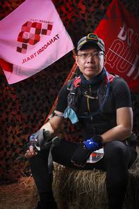 BIB: 
                            <button type="button" onclick="openModal(13511418)" class="btn btn-primary btn-sm float-right btn-popup" data-toggle="modal" data-target=".modal-high-quality">
                        <i class="fas fa-shopping-cart"></i> Add to Cart
                    </button>
                                            <button type="button" onclick="isThisMe(13511418, true)" class="btn btn-success btn-sm float-right btn-popup btn-isme hidden" data-toggle="tooltip" data-placement="bottom" title="นี่คือรูปของคุณใช่ไหม คลิกที่นี่เพื่อเอาเข้าอัลบั้ม">
                        <i class="fas fa-plus"></i> Add to album
                    </button>
                    <button type="button" onclick="isThisMe(13511418, false)" class="btn btn-warning btn-sm float-right btn-popup btn-isnotme hidden">
                        <i class="fas fa-ban"></i> Remove from album
                    </button>