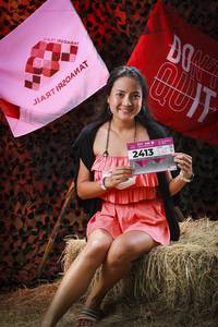 BIB: 
                            <button type="button" onclick="openModal(13510661)" class="btn btn-primary btn-sm float-right btn-popup" data-toggle="modal" data-target=".modal-high-quality">
                        <i class="fas fa-shopping-cart"></i> Add to Cart
                    </button>
                                            <button type="button" onclick="isThisMe(13510661, true)" class="btn btn-success btn-sm float-right btn-popup btn-isme hidden" data-toggle="tooltip" data-placement="bottom" title="นี่คือรูปของคุณใช่ไหม คลิกที่นี่เพื่อเอาเข้าอัลบั้ม">
                        <i class="fas fa-plus"></i> Add to album
                    </button>
                    <button type="button" onclick="isThisMe(13510661, false)" class="btn btn-warning btn-sm float-right btn-popup btn-isnotme hidden">
                        <i class="fas fa-ban"></i> Remove from album
                    </button>