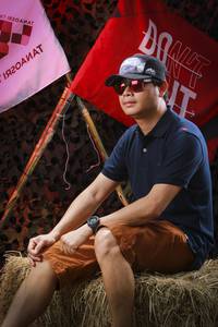 BIB: 
                            <button type="button" onclick="openModal(13510667)" class="btn btn-primary btn-sm float-right btn-popup" data-toggle="modal" data-target=".modal-high-quality">
                        <i class="fas fa-shopping-cart"></i> Add to Cart
                    </button>
                                            <button type="button" onclick="isThisMe(13510667, true)" class="btn btn-success btn-sm float-right btn-popup btn-isme hidden" data-toggle="tooltip" data-placement="bottom" title="นี่คือรูปของคุณใช่ไหม คลิกที่นี่เพื่อเอาเข้าอัลบั้ม">
                        <i class="fas fa-plus"></i> Add to album
                    </button>
                    <button type="button" onclick="isThisMe(13510667, false)" class="btn btn-warning btn-sm float-right btn-popup btn-isnotme hidden">
                        <i class="fas fa-ban"></i> Remove from album
                    </button>