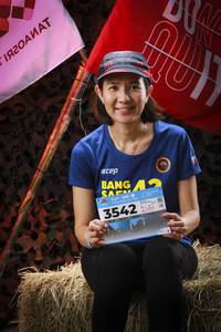 BIB: 
                            <button type="button" onclick="openModal(13510743)" class="btn btn-primary btn-sm float-right btn-popup" data-toggle="modal" data-target=".modal-high-quality">
                        <i class="fas fa-shopping-cart"></i> Add to Cart
                    </button>
                                            <button type="button" onclick="isThisMe(13510743, true)" class="btn btn-success btn-sm float-right btn-popup btn-isme hidden" data-toggle="tooltip" data-placement="bottom" title="นี่คือรูปของคุณใช่ไหม คลิกที่นี่เพื่อเอาเข้าอัลบั้ม">
                        <i class="fas fa-plus"></i> Add to album
                    </button>
                    <button type="button" onclick="isThisMe(13510743, false)" class="btn btn-warning btn-sm float-right btn-popup btn-isnotme hidden">
                        <i class="fas fa-ban"></i> Remove from album
                    </button>