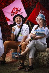 BIB: 
                            <button type="button" onclick="openModal(13511335)" class="btn btn-primary btn-sm float-right btn-popup" data-toggle="modal" data-target=".modal-high-quality">
                        <i class="fas fa-shopping-cart"></i> Add to Cart
                    </button>
                                            <button type="button" onclick="isThisMe(13511335, true)" class="btn btn-success btn-sm float-right btn-popup btn-isme hidden" data-toggle="tooltip" data-placement="bottom" title="นี่คือรูปของคุณใช่ไหม คลิกที่นี่เพื่อเอาเข้าอัลบั้ม">
                        <i class="fas fa-plus"></i> Add to album
                    </button>
                    <button type="button" onclick="isThisMe(13511335, false)" class="btn btn-warning btn-sm float-right btn-popup btn-isnotme hidden">
                        <i class="fas fa-ban"></i> Remove from album
                    </button>