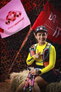 BIB: 
                            <button type="button" onclick="openModal(13510973)" class="btn btn-primary btn-sm float-right btn-popup" data-toggle="modal" data-target=".modal-high-quality">
                        <i class="fas fa-shopping-cart"></i> Add to Cart
                    </button>
                                            <button type="button" onclick="isThisMe(13510973, true)" class="btn btn-success btn-sm float-right btn-popup btn-isme hidden" data-toggle="tooltip" data-placement="bottom" title="นี่คือรูปของคุณใช่ไหม คลิกที่นี่เพื่อเอาเข้าอัลบั้ม">
                        <i class="fas fa-plus"></i> Add to album
                    </button>
                    <button type="button" onclick="isThisMe(13510973, false)" class="btn btn-warning btn-sm float-right btn-popup btn-isnotme hidden">
                        <i class="fas fa-ban"></i> Remove from album
                    </button>