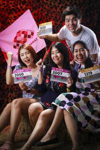 BIB: 
                            <button type="button" onclick="openModal(13511175)" class="btn btn-primary btn-sm float-right btn-popup" data-toggle="modal" data-target=".modal-high-quality">
                        <i class="fas fa-shopping-cart"></i> Add to Cart
                    </button>
                                            <button type="button" onclick="isThisMe(13511175, true)" class="btn btn-success btn-sm float-right btn-popup btn-isme hidden" data-toggle="tooltip" data-placement="bottom" title="นี่คือรูปของคุณใช่ไหม คลิกที่นี่เพื่อเอาเข้าอัลบั้ม">
                        <i class="fas fa-plus"></i> Add to album
                    </button>
                    <button type="button" onclick="isThisMe(13511175, false)" class="btn btn-warning btn-sm float-right btn-popup btn-isnotme hidden">
                        <i class="fas fa-ban"></i> Remove from album
                    </button>