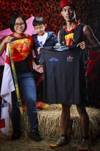 BIB: 
                            <button type="button" onclick="openModal(13564720)" class="btn btn-primary btn-sm float-right btn-popup" data-toggle="modal" data-target=".modal-high-quality">
                        <i class="fas fa-shopping-cart"></i> Add to Cart
                    </button>
                                            <button type="button" onclick="isThisMe(13564720, true)" class="btn btn-success btn-sm float-right btn-popup btn-isme hidden" data-toggle="tooltip" data-placement="bottom" title="นี่คือรูปของคุณใช่ไหม คลิกที่นี่เพื่อเอาเข้าอัลบั้ม">
                        <i class="fas fa-plus"></i> Add to album
                    </button>
                    <button type="button" onclick="isThisMe(13564720, false)" class="btn btn-warning btn-sm float-right btn-popup btn-isnotme hidden">
                        <i class="fas fa-ban"></i> Remove from album
                    </button>