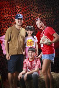 BIB: 
                            <button type="button" onclick="openModal(13516480)" class="btn btn-primary btn-sm float-right btn-popup" data-toggle="modal" data-target=".modal-high-quality">
                        <i class="fas fa-shopping-cart"></i> Add to Cart
                    </button>
                                            <button type="button" onclick="isThisMe(13516480, true)" class="btn btn-success btn-sm float-right btn-popup btn-isme hidden" data-toggle="tooltip" data-placement="bottom" title="นี่คือรูปของคุณใช่ไหม คลิกที่นี่เพื่อเอาเข้าอัลบั้ม">
                        <i class="fas fa-plus"></i> Add to album
                    </button>
                    <button type="button" onclick="isThisMe(13516480, false)" class="btn btn-warning btn-sm float-right btn-popup btn-isnotme hidden">
                        <i class="fas fa-ban"></i> Remove from album
                    </button>