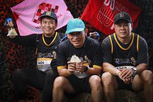 BIB: 
                            <button type="button" onclick="openModal(13569861)" class="btn btn-primary btn-sm float-right btn-popup" data-toggle="modal" data-target=".modal-high-quality">
                        <i class="fas fa-shopping-cart"></i> Add to Cart
                    </button>
                                            <button type="button" onclick="isThisMe(13569861, true)" class="btn btn-success btn-sm float-right btn-popup btn-isme hidden" data-toggle="tooltip" data-placement="bottom" title="นี่คือรูปของคุณใช่ไหม คลิกที่นี่เพื่อเอาเข้าอัลบั้ม">
                        <i class="fas fa-plus"></i> Add to album
                    </button>
                    <button type="button" onclick="isThisMe(13569861, false)" class="btn btn-warning btn-sm float-right btn-popup btn-isnotme hidden">
                        <i class="fas fa-ban"></i> Remove from album
                    </button>