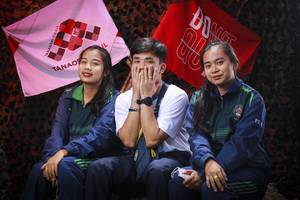 BIB: 
                            <button type="button" onclick="openModal(13569464)" class="btn btn-primary btn-sm float-right btn-popup" data-toggle="modal" data-target=".modal-high-quality">
                        <i class="fas fa-shopping-cart"></i> Add to Cart
                    </button>
                                            <button type="button" onclick="isThisMe(13569464, true)" class="btn btn-success btn-sm float-right btn-popup btn-isme hidden" data-toggle="tooltip" data-placement="bottom" title="นี่คือรูปของคุณใช่ไหม คลิกที่นี่เพื่อเอาเข้าอัลบั้ม">
                        <i class="fas fa-plus"></i> Add to album
                    </button>
                    <button type="button" onclick="isThisMe(13569464, false)" class="btn btn-warning btn-sm float-right btn-popup btn-isnotme hidden">
                        <i class="fas fa-ban"></i> Remove from album
                    </button>