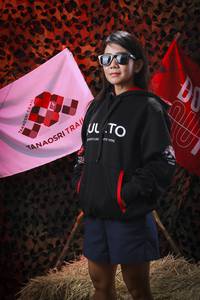 BIB: 
                            <button type="button" onclick="openModal(13569037)" class="btn btn-primary btn-sm float-right btn-popup" data-toggle="modal" data-target=".modal-high-quality">
                        <i class="fas fa-shopping-cart"></i> Add to Cart
                    </button>
                                            <button type="button" onclick="isThisMe(13569037, true)" class="btn btn-success btn-sm float-right btn-popup btn-isme hidden" data-toggle="tooltip" data-placement="bottom" title="นี่คือรูปของคุณใช่ไหม คลิกที่นี่เพื่อเอาเข้าอัลบั้ม">
                        <i class="fas fa-plus"></i> Add to album
                    </button>
                    <button type="button" onclick="isThisMe(13569037, false)" class="btn btn-warning btn-sm float-right btn-popup btn-isnotme hidden">
                        <i class="fas fa-ban"></i> Remove from album
                    </button>