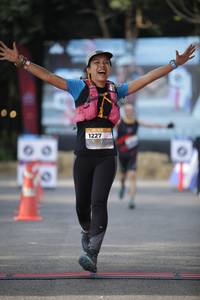 BIB: 
                            <button type="button" onclick="openModal(13612555)" class="btn btn-primary btn-sm float-right btn-popup" data-toggle="modal" data-target=".modal-high-quality">
                        <i class="fas fa-shopping-cart"></i> Add to Cart
                    </button>
                                            <button type="button" onclick="isThisMe(13612555, true)" class="btn btn-success btn-sm float-right btn-popup btn-isme hidden" data-toggle="tooltip" data-placement="bottom" title="นี่คือรูปของคุณใช่ไหม คลิกที่นี่เพื่อเอาเข้าอัลบั้ม">
                        <i class="fas fa-plus"></i> Add to album
                    </button>
                    <button type="button" onclick="isThisMe(13612555, false)" class="btn btn-warning btn-sm float-right btn-popup btn-isnotme hidden">
                        <i class="fas fa-ban"></i> Remove from album
                    </button>