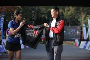 BIB: 
                            <button type="button" onclick="openModal(13608128)" class="btn btn-primary btn-sm float-right btn-popup" data-toggle="modal" data-target=".modal-high-quality">
                        <i class="fas fa-shopping-cart"></i> Add to Cart
                    </button>
                                            <button type="button" onclick="isThisMe(13608128, true)" class="btn btn-success btn-sm float-right btn-popup btn-isme hidden" data-toggle="tooltip" data-placement="bottom" title="นี่คือรูปของคุณใช่ไหม คลิกที่นี่เพื่อเอาเข้าอัลบั้ม">
                        <i class="fas fa-plus"></i> Add to album
                    </button>
                    <button type="button" onclick="isThisMe(13608128, false)" class="btn btn-warning btn-sm float-right btn-popup btn-isnotme hidden">
                        <i class="fas fa-ban"></i> Remove from album
                    </button>