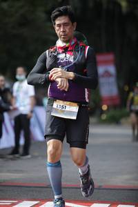 BIB: 
                            <button type="button" onclick="openModal(13627324)" class="btn btn-primary btn-sm float-right btn-popup" data-toggle="modal" data-target=".modal-high-quality">
                        <i class="fas fa-shopping-cart"></i> Add to Cart
                    </button>
                                            <button type="button" onclick="isThisMe(13627324, true)" class="btn btn-success btn-sm float-right btn-popup btn-isme hidden" data-toggle="tooltip" data-placement="bottom" title="นี่คือรูปของคุณใช่ไหม คลิกที่นี่เพื่อเอาเข้าอัลบั้ม">
                        <i class="fas fa-plus"></i> Add to album
                    </button>
                    <button type="button" onclick="isThisMe(13627324, false)" class="btn btn-warning btn-sm float-right btn-popup btn-isnotme hidden">
                        <i class="fas fa-ban"></i> Remove from album
                    </button>