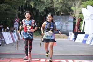 BIB: 
                            <button type="button" onclick="openModal(13627749)" class="btn btn-primary btn-sm float-right btn-popup" data-toggle="modal" data-target=".modal-high-quality">
                        <i class="fas fa-shopping-cart"></i> Add to Cart
                    </button>
                                            <button type="button" onclick="isThisMe(13627749, true)" class="btn btn-success btn-sm float-right btn-popup btn-isme hidden" data-toggle="tooltip" data-placement="bottom" title="นี่คือรูปของคุณใช่ไหม คลิกที่นี่เพื่อเอาเข้าอัลบั้ม">
                        <i class="fas fa-plus"></i> Add to album
                    </button>
                    <button type="button" onclick="isThisMe(13627749, false)" class="btn btn-warning btn-sm float-right btn-popup btn-isnotme hidden">
                        <i class="fas fa-ban"></i> Remove from album
                    </button>