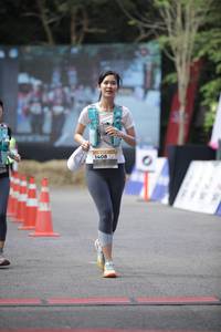 BIB: 
                            <button type="button" onclick="openModal(13629834)" class="btn btn-primary btn-sm float-right btn-popup" data-toggle="modal" data-target=".modal-high-quality">
                        <i class="fas fa-shopping-cart"></i> Add to Cart
                    </button>
                                            <button type="button" onclick="isThisMe(13629834, true)" class="btn btn-success btn-sm float-right btn-popup btn-isme hidden" data-toggle="tooltip" data-placement="bottom" title="นี่คือรูปของคุณใช่ไหม คลิกที่นี่เพื่อเอาเข้าอัลบั้ม">
                        <i class="fas fa-plus"></i> Add to album
                    </button>
                    <button type="button" onclick="isThisMe(13629834, false)" class="btn btn-warning btn-sm float-right btn-popup btn-isnotme hidden">
                        <i class="fas fa-ban"></i> Remove from album
                    </button>