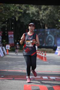 BIB: 
                            <button type="button" onclick="openModal(13630272)" class="btn btn-primary btn-sm float-right btn-popup" data-toggle="modal" data-target=".modal-high-quality">
                        <i class="fas fa-shopping-cart"></i> Add to Cart
                    </button>
                                            <button type="button" onclick="isThisMe(13630272, true)" class="btn btn-success btn-sm float-right btn-popup btn-isme hidden" data-toggle="tooltip" data-placement="bottom" title="นี่คือรูปของคุณใช่ไหม คลิกที่นี่เพื่อเอาเข้าอัลบั้ม">
                        <i class="fas fa-plus"></i> Add to album
                    </button>
                    <button type="button" onclick="isThisMe(13630272, false)" class="btn btn-warning btn-sm float-right btn-popup btn-isnotme hidden">
                        <i class="fas fa-ban"></i> Remove from album
                    </button>