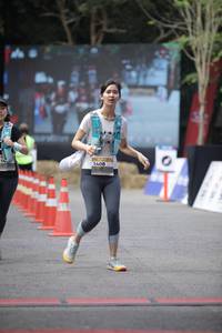 BIB: 
                            <button type="button" onclick="openModal(13629830)" class="btn btn-primary btn-sm float-right btn-popup" data-toggle="modal" data-target=".modal-high-quality">
                        <i class="fas fa-shopping-cart"></i> Add to Cart
                    </button>
                                            <button type="button" onclick="isThisMe(13629830, true)" class="btn btn-success btn-sm float-right btn-popup btn-isme hidden" data-toggle="tooltip" data-placement="bottom" title="นี่คือรูปของคุณใช่ไหม คลิกที่นี่เพื่อเอาเข้าอัลบั้ม">
                        <i class="fas fa-plus"></i> Add to album
                    </button>
                    <button type="button" onclick="isThisMe(13629830, false)" class="btn btn-warning btn-sm float-right btn-popup btn-isnotme hidden">
                        <i class="fas fa-ban"></i> Remove from album
                    </button>