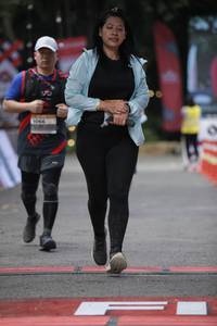 BIB: 
                            <button type="button" onclick="openModal(13629706)" class="btn btn-primary btn-sm float-right btn-popup" data-toggle="modal" data-target=".modal-high-quality">
                        <i class="fas fa-shopping-cart"></i> Add to Cart
                    </button>
                                            <button type="button" onclick="isThisMe(13629706, true)" class="btn btn-success btn-sm float-right btn-popup btn-isme hidden" data-toggle="tooltip" data-placement="bottom" title="นี่คือรูปของคุณใช่ไหม คลิกที่นี่เพื่อเอาเข้าอัลบั้ม">
                        <i class="fas fa-plus"></i> Add to album
                    </button>
                    <button type="button" onclick="isThisMe(13629706, false)" class="btn btn-warning btn-sm float-right btn-popup btn-isnotme hidden">
                        <i class="fas fa-ban"></i> Remove from album
                    </button>