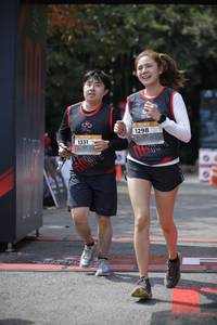 BIB: 
                            <button type="button" onclick="openModal(13630382)" class="btn btn-primary btn-sm float-right btn-popup" data-toggle="modal" data-target=".modal-high-quality">
                        <i class="fas fa-shopping-cart"></i> Add to Cart
                    </button>
                                            <button type="button" onclick="isThisMe(13630382, true)" class="btn btn-success btn-sm float-right btn-popup btn-isme hidden" data-toggle="tooltip" data-placement="bottom" title="นี่คือรูปของคุณใช่ไหม คลิกที่นี่เพื่อเอาเข้าอัลบั้ม">
                        <i class="fas fa-plus"></i> Add to album
                    </button>
                    <button type="button" onclick="isThisMe(13630382, false)" class="btn btn-warning btn-sm float-right btn-popup btn-isnotme hidden">
                        <i class="fas fa-ban"></i> Remove from album
                    </button>