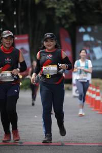 BIB: 
                            <button type="button" onclick="openModal(13629828)" class="btn btn-primary btn-sm float-right btn-popup" data-toggle="modal" data-target=".modal-high-quality">
                        <i class="fas fa-shopping-cart"></i> Add to Cart
                    </button>
                                            <button type="button" onclick="isThisMe(13629828, true)" class="btn btn-success btn-sm float-right btn-popup btn-isme hidden" data-toggle="tooltip" data-placement="bottom" title="นี่คือรูปของคุณใช่ไหม คลิกที่นี่เพื่อเอาเข้าอัลบั้ม">
                        <i class="fas fa-plus"></i> Add to album
                    </button>
                    <button type="button" onclick="isThisMe(13629828, false)" class="btn btn-warning btn-sm float-right btn-popup btn-isnotme hidden">
                        <i class="fas fa-ban"></i> Remove from album
                    </button>