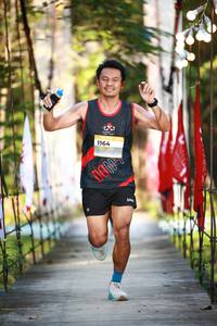 BIB: 
                            <button type="button" onclick="openModal(13575370)" class="btn btn-primary btn-sm float-right btn-popup" data-toggle="modal" data-target=".modal-high-quality">
                        <i class="fas fa-shopping-cart"></i> Add to Cart
                    </button>
                                            <button type="button" onclick="isThisMe(13575370, true)" class="btn btn-success btn-sm float-right btn-popup btn-isme hidden" data-toggle="tooltip" data-placement="bottom" title="นี่คือรูปของคุณใช่ไหม คลิกที่นี่เพื่อเอาเข้าอัลบั้ม">
                        <i class="fas fa-plus"></i> Add to album
                    </button>
                    <button type="button" onclick="isThisMe(13575370, false)" class="btn btn-warning btn-sm float-right btn-popup btn-isnotme hidden">
                        <i class="fas fa-ban"></i> Remove from album
                    </button>