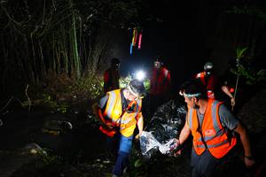 BIB: 
                            <button type="button" onclick="openModal(13660663)" class="btn btn-primary btn-sm float-right btn-popup" data-toggle="modal" data-target=".modal-high-quality">
                        <i class="fas fa-shopping-cart"></i> Add to Cart
                    </button>
                                            <button type="button" onclick="isThisMe(13660663, true)" class="btn btn-success btn-sm float-right btn-popup btn-isme hidden" data-toggle="tooltip" data-placement="bottom" title="นี่คือรูปของคุณใช่ไหม คลิกที่นี่เพื่อเอาเข้าอัลบั้ม">
                        <i class="fas fa-plus"></i> Add to album
                    </button>
                    <button type="button" onclick="isThisMe(13660663, false)" class="btn btn-warning btn-sm float-right btn-popup btn-isnotme hidden">
                        <i class="fas fa-ban"></i> Remove from album
                    </button>