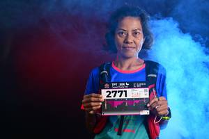 BIB: 
                            <button type="button" onclick="openModal(13652513)" class="btn btn-primary btn-sm float-right btn-popup" data-toggle="modal" data-target=".modal-high-quality">
                        <i class="fas fa-shopping-cart"></i> Add to Cart
                    </button>
                                            <button type="button" onclick="isThisMe(13652513, true)" class="btn btn-success btn-sm float-right btn-popup btn-isme hidden" data-toggle="tooltip" data-placement="bottom" title="นี่คือรูปของคุณใช่ไหม คลิกที่นี่เพื่อเอาเข้าอัลบั้ม">
                        <i class="fas fa-plus"></i> Add to album
                    </button>
                    <button type="button" onclick="isThisMe(13652513, false)" class="btn btn-warning btn-sm float-right btn-popup btn-isnotme hidden">
                        <i class="fas fa-ban"></i> Remove from album
                    </button>