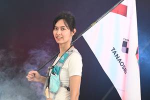 BIB: 
                            <button type="button" onclick="openModal(13679812)" class="btn btn-primary btn-sm float-right btn-popup" data-toggle="modal" data-target=".modal-high-quality">
                        <i class="fas fa-shopping-cart"></i> Add to Cart
                    </button>
                                            <button type="button" onclick="isThisMe(13679812, true)" class="btn btn-success btn-sm float-right btn-popup btn-isme hidden" data-toggle="tooltip" data-placement="bottom" title="นี่คือรูปของคุณใช่ไหม คลิกที่นี่เพื่อเอาเข้าอัลบั้ม">
                        <i class="fas fa-plus"></i> Add to album
                    </button>
                    <button type="button" onclick="isThisMe(13679812, false)" class="btn btn-warning btn-sm float-right btn-popup btn-isnotme hidden">
                        <i class="fas fa-ban"></i> Remove from album
                    </button>