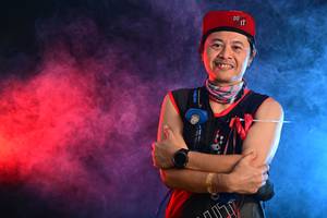 BIB: 
                            <button type="button" onclick="openModal(13679457)" class="btn btn-primary btn-sm float-right btn-popup" data-toggle="modal" data-target=".modal-high-quality">
                        <i class="fas fa-shopping-cart"></i> Add to Cart
                    </button>
                                            <button type="button" onclick="isThisMe(13679457, true)" class="btn btn-success btn-sm float-right btn-popup btn-isme hidden" data-toggle="tooltip" data-placement="bottom" title="นี่คือรูปของคุณใช่ไหม คลิกที่นี่เพื่อเอาเข้าอัลบั้ม">
                        <i class="fas fa-plus"></i> Add to album
                    </button>
                    <button type="button" onclick="isThisMe(13679457, false)" class="btn btn-warning btn-sm float-right btn-popup btn-isnotme hidden">
                        <i class="fas fa-ban"></i> Remove from album
                    </button>