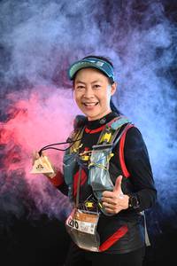 BIB: 
                            <button type="button" onclick="openModal(13679600)" class="btn btn-primary btn-sm float-right btn-popup" data-toggle="modal" data-target=".modal-high-quality">
                        <i class="fas fa-shopping-cart"></i> Add to Cart
                    </button>
                                            <button type="button" onclick="isThisMe(13679600, true)" class="btn btn-success btn-sm float-right btn-popup btn-isme hidden" data-toggle="tooltip" data-placement="bottom" title="นี่คือรูปของคุณใช่ไหม คลิกที่นี่เพื่อเอาเข้าอัลบั้ม">
                        <i class="fas fa-plus"></i> Add to album
                    </button>
                    <button type="button" onclick="isThisMe(13679600, false)" class="btn btn-warning btn-sm float-right btn-popup btn-isnotme hidden">
                        <i class="fas fa-ban"></i> Remove from album
                    </button>