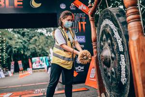 BIB: 
                            <button type="button" onclick="openModal(13689167)" class="btn btn-primary btn-sm float-right btn-popup" data-toggle="modal" data-target=".modal-high-quality">
                        <i class="fas fa-shopping-cart"></i> Add to Cart
                    </button>
                                            <button type="button" onclick="isThisMe(13689167, true)" class="btn btn-success btn-sm float-right btn-popup btn-isme hidden" data-toggle="tooltip" data-placement="bottom" title="นี่คือรูปของคุณใช่ไหม คลิกที่นี่เพื่อเอาเข้าอัลบั้ม">
                        <i class="fas fa-plus"></i> Add to album
                    </button>
                    <button type="button" onclick="isThisMe(13689167, false)" class="btn btn-warning btn-sm float-right btn-popup btn-isnotme hidden">
                        <i class="fas fa-ban"></i> Remove from album
                    </button>