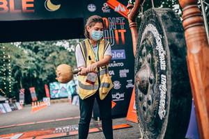 BIB: 
                            <button type="button" onclick="openModal(13689225)" class="btn btn-primary btn-sm float-right btn-popup" data-toggle="modal" data-target=".modal-high-quality">
                        <i class="fas fa-shopping-cart"></i> Add to Cart
                    </button>
                                            <button type="button" onclick="isThisMe(13689225, true)" class="btn btn-success btn-sm float-right btn-popup btn-isme hidden" data-toggle="tooltip" data-placement="bottom" title="นี่คือรูปของคุณใช่ไหม คลิกที่นี่เพื่อเอาเข้าอัลบั้ม">
                        <i class="fas fa-plus"></i> Add to album
                    </button>
                    <button type="button" onclick="isThisMe(13689225, false)" class="btn btn-warning btn-sm float-right btn-popup btn-isnotme hidden">
                        <i class="fas fa-ban"></i> Remove from album
                    </button>