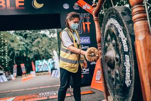 BIB: 
                            <button type="button" onclick="openModal(13689215)" class="btn btn-primary btn-sm float-right btn-popup" data-toggle="modal" data-target=".modal-high-quality">
                        <i class="fas fa-shopping-cart"></i> Add to Cart
                    </button>
                                            <button type="button" onclick="isThisMe(13689215, true)" class="btn btn-success btn-sm float-right btn-popup btn-isme hidden" data-toggle="tooltip" data-placement="bottom" title="นี่คือรูปของคุณใช่ไหม คลิกที่นี่เพื่อเอาเข้าอัลบั้ม">
                        <i class="fas fa-plus"></i> Add to album
                    </button>
                    <button type="button" onclick="isThisMe(13689215, false)" class="btn btn-warning btn-sm float-right btn-popup btn-isnotme hidden">
                        <i class="fas fa-ban"></i> Remove from album
                    </button>