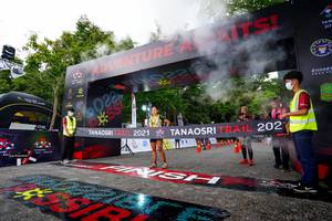 BIB: 
                            <button type="button" onclick="openModal(18553067)" class="btn btn-primary btn-sm float-right btn-popup" data-toggle="modal" data-target=".modal-high-quality">
                        <i class="fas fa-shopping-cart"></i> Add to Cart
                    </button>
                                            <button type="button" onclick="isThisMe(18553067, true)" class="btn btn-success btn-sm float-right btn-popup btn-isme hidden" data-toggle="tooltip" data-placement="bottom" title="นี่คือรูปของคุณใช่ไหม คลิกที่นี่เพื่อเอาเข้าอัลบั้ม">
                        <i class="fas fa-plus"></i> Add to album
                    </button>
                    <button type="button" onclick="isThisMe(18553067, false)" class="btn btn-warning btn-sm float-right btn-popup btn-isnotme hidden">
                        <i class="fas fa-ban"></i> Remove from album
                    </button>