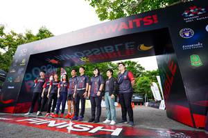 BIB: 
                            <button type="button" onclick="openModal(18552921)" class="btn btn-primary btn-sm float-right btn-popup" data-toggle="modal" data-target=".modal-high-quality">
                        <i class="fas fa-shopping-cart"></i> Add to Cart
                    </button>
                                            <button type="button" onclick="isThisMe(18552921, true)" class="btn btn-success btn-sm float-right btn-popup btn-isme hidden" data-toggle="tooltip" data-placement="bottom" title="นี่คือรูปของคุณใช่ไหม คลิกที่นี่เพื่อเอาเข้าอัลบั้ม">
                        <i class="fas fa-plus"></i> Add to album
                    </button>
                    <button type="button" onclick="isThisMe(18552921, false)" class="btn btn-warning btn-sm float-right btn-popup btn-isnotme hidden">
                        <i class="fas fa-ban"></i> Remove from album
                    </button>