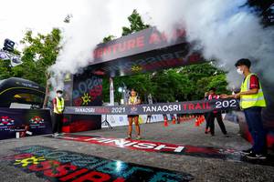 BIB: 
                            <button type="button" onclick="openModal(18553065)" class="btn btn-primary btn-sm float-right btn-popup" data-toggle="modal" data-target=".modal-high-quality">
                        <i class="fas fa-shopping-cart"></i> Add to Cart
                    </button>
                                            <button type="button" onclick="isThisMe(18553065, true)" class="btn btn-success btn-sm float-right btn-popup btn-isme hidden" data-toggle="tooltip" data-placement="bottom" title="นี่คือรูปของคุณใช่ไหม คลิกที่นี่เพื่อเอาเข้าอัลบั้ม">
                        <i class="fas fa-plus"></i> Add to album
                    </button>
                    <button type="button" onclick="isThisMe(18553065, false)" class="btn btn-warning btn-sm float-right btn-popup btn-isnotme hidden">
                        <i class="fas fa-ban"></i> Remove from album
                    </button>