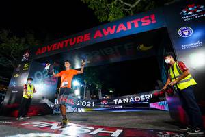 BIB: 
                            <button type="button" onclick="openModal(18551197)" class="btn btn-primary btn-sm float-right btn-popup" data-toggle="modal" data-target=".modal-high-quality">
                        <i class="fas fa-shopping-cart"></i> Add to Cart
                    </button>
                                            <button type="button" onclick="isThisMe(18551197, true)" class="btn btn-success btn-sm float-right btn-popup btn-isme hidden" data-toggle="tooltip" data-placement="bottom" title="นี่คือรูปของคุณใช่ไหม คลิกที่นี่เพื่อเอาเข้าอัลบั้ม">
                        <i class="fas fa-plus"></i> Add to album
                    </button>
                    <button type="button" onclick="isThisMe(18551197, false)" class="btn btn-warning btn-sm float-right btn-popup btn-isnotme hidden">
                        <i class="fas fa-ban"></i> Remove from album
                    </button>