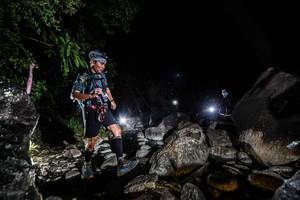 BIB: 
                            <button type="button" onclick="openModal(18576001)" class="btn btn-primary btn-sm float-right btn-popup" data-toggle="modal" data-target=".modal-high-quality">
                        <i class="fas fa-shopping-cart"></i> Add to Cart
                    </button>
                                            <button type="button" onclick="isThisMe(18576001, true)" class="btn btn-success btn-sm float-right btn-popup btn-isme hidden" data-toggle="tooltip" data-placement="bottom" title="นี่คือรูปของคุณใช่ไหม คลิกที่นี่เพื่อเอาเข้าอัลบั้ม">
                        <i class="fas fa-plus"></i> Add to album
                    </button>
                    <button type="button" onclick="isThisMe(18576001, false)" class="btn btn-warning btn-sm float-right btn-popup btn-isnotme hidden">
                        <i class="fas fa-ban"></i> Remove from album
                    </button>