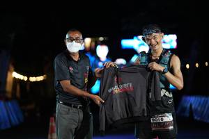 BIB: 
                            <button type="button" onclick="openModal(18466833)" class="btn btn-primary btn-sm float-right btn-popup" data-toggle="modal" data-target=".modal-high-quality">
                        <i class="fas fa-shopping-cart"></i> Add to Cart
                    </button>
                                            <button type="button" onclick="isThisMe(18466833, true)" class="btn btn-success btn-sm float-right btn-popup btn-isme hidden" data-toggle="tooltip" data-placement="bottom" title="นี่คือรูปของคุณใช่ไหม คลิกที่นี่เพื่อเอาเข้าอัลบั้ม">
                        <i class="fas fa-plus"></i> Add to album
                    </button>
                    <button type="button" onclick="isThisMe(18466833, false)" class="btn btn-warning btn-sm float-right btn-popup btn-isnotme hidden">
                        <i class="fas fa-ban"></i> Remove from album
                    </button>