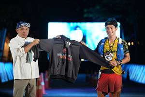 BIB: 
                            <button type="button" onclick="openModal(18467004)" class="btn btn-primary btn-sm float-right btn-popup" data-toggle="modal" data-target=".modal-high-quality">
                        <i class="fas fa-shopping-cart"></i> Add to Cart
                    </button>
                                            <button type="button" onclick="isThisMe(18467004, true)" class="btn btn-success btn-sm float-right btn-popup btn-isme hidden" data-toggle="tooltip" data-placement="bottom" title="นี่คือรูปของคุณใช่ไหม คลิกที่นี่เพื่อเอาเข้าอัลบั้ม">
                        <i class="fas fa-plus"></i> Add to album
                    </button>
                    <button type="button" onclick="isThisMe(18467004, false)" class="btn btn-warning btn-sm float-right btn-popup btn-isnotme hidden">
                        <i class="fas fa-ban"></i> Remove from album
                    </button>