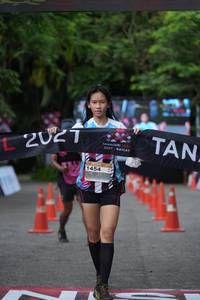 BIB: 
                            <button type="button" onclick="openModal(18466560)" class="btn btn-primary btn-sm float-right btn-popup" data-toggle="modal" data-target=".modal-high-quality">
                        <i class="fas fa-shopping-cart"></i> Add to Cart
                    </button>
                                            <button type="button" onclick="isThisMe(18466560, true)" class="btn btn-success btn-sm float-right btn-popup btn-isme hidden" data-toggle="tooltip" data-placement="bottom" title="นี่คือรูปของคุณใช่ไหม คลิกที่นี่เพื่อเอาเข้าอัลบั้ม">
                        <i class="fas fa-plus"></i> Add to album
                    </button>
                    <button type="button" onclick="isThisMe(18466560, false)" class="btn btn-warning btn-sm float-right btn-popup btn-isnotme hidden">
                        <i class="fas fa-ban"></i> Remove from album
                    </button>