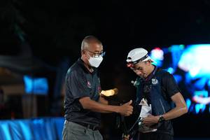 BIB: 
                            <button type="button" onclick="openModal(18466838)" class="btn btn-primary btn-sm float-right btn-popup" data-toggle="modal" data-target=".modal-high-quality">
                        <i class="fas fa-shopping-cart"></i> Add to Cart
                    </button>
                                            <button type="button" onclick="isThisMe(18466838, true)" class="btn btn-success btn-sm float-right btn-popup btn-isme hidden" data-toggle="tooltip" data-placement="bottom" title="นี่คือรูปของคุณใช่ไหม คลิกที่นี่เพื่อเอาเข้าอัลบั้ม">
                        <i class="fas fa-plus"></i> Add to album
                    </button>
                    <button type="button" onclick="isThisMe(18466838, false)" class="btn btn-warning btn-sm float-right btn-popup btn-isnotme hidden">
                        <i class="fas fa-ban"></i> Remove from album
                    </button>