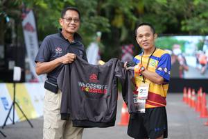 BIB: 
                            <button type="button" onclick="openModal(18466680)" class="btn btn-primary btn-sm float-right btn-popup" data-toggle="modal" data-target=".modal-high-quality">
                        <i class="fas fa-shopping-cart"></i> Add to Cart
                    </button>
                                            <button type="button" onclick="isThisMe(18466680, true)" class="btn btn-success btn-sm float-right btn-popup btn-isme hidden" data-toggle="tooltip" data-placement="bottom" title="นี่คือรูปของคุณใช่ไหม คลิกที่นี่เพื่อเอาเข้าอัลบั้ม">
                        <i class="fas fa-plus"></i> Add to album
                    </button>
                    <button type="button" onclick="isThisMe(18466680, false)" class="btn btn-warning btn-sm float-right btn-popup btn-isnotme hidden">
                        <i class="fas fa-ban"></i> Remove from album
                    </button>