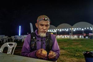 BIB: 
                            <button type="button" onclick="openModal(19589658)" class="btn btn-primary btn-sm float-right btn-popup" data-toggle="modal" data-target=".modal-high-quality">
                        <i class="fas fa-shopping-cart"></i> Add to Cart
                    </button>
                                            <button type="button" onclick="isThisMe(19589658, true)" class="btn btn-success btn-sm float-right btn-popup btn-isme hidden" data-toggle="tooltip" data-placement="bottom" title="นี่คือรูปของคุณใช่ไหม คลิกที่นี่เพื่อเอาเข้าอัลบั้ม">
                        <i class="fas fa-plus"></i> Add to album
                    </button>
                    <button type="button" onclick="isThisMe(19589658, false)" class="btn btn-warning btn-sm float-right btn-popup btn-isnotme hidden">
                        <i class="fas fa-ban"></i> Remove from album
                    </button>