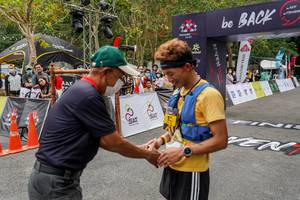 BIB: 
                            <button type="button" onclick="openModal(19589787)" class="btn btn-primary btn-sm float-right btn-popup" data-toggle="modal" data-target=".modal-high-quality">
                        <i class="fas fa-shopping-cart"></i> Add to Cart
                    </button>
                                            <button type="button" onclick="isThisMe(19589787, true)" class="btn btn-success btn-sm float-right btn-popup btn-isme hidden" data-toggle="tooltip" data-placement="bottom" title="นี่คือรูปของคุณใช่ไหม คลิกที่นี่เพื่อเอาเข้าอัลบั้ม">
                        <i class="fas fa-plus"></i> Add to album
                    </button>
                    <button type="button" onclick="isThisMe(19589787, false)" class="btn btn-warning btn-sm float-right btn-popup btn-isnotme hidden">
                        <i class="fas fa-ban"></i> Remove from album
                    </button>