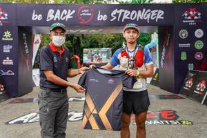 BIB: 
                            <button type="button" onclick="openModal(19590065)" class="btn btn-primary btn-sm float-right btn-popup" data-toggle="modal" data-target=".modal-high-quality">
                        <i class="fas fa-shopping-cart"></i> Add to Cart
                    </button>
                                            <button type="button" onclick="isThisMe(19590065, true)" class="btn btn-success btn-sm float-right btn-popup btn-isme hidden" data-toggle="tooltip" data-placement="bottom" title="นี่คือรูปของคุณใช่ไหม คลิกที่นี่เพื่อเอาเข้าอัลบั้ม">
                        <i class="fas fa-plus"></i> Add to album
                    </button>
                    <button type="button" onclick="isThisMe(19590065, false)" class="btn btn-warning btn-sm float-right btn-popup btn-isnotme hidden">
                        <i class="fas fa-ban"></i> Remove from album
                    </button>