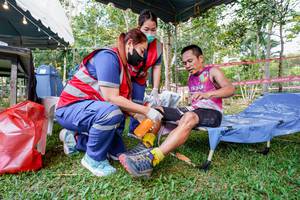 BIB: 
                            <button type="button" onclick="openModal(19590353)" class="btn btn-primary btn-sm float-right btn-popup" data-toggle="modal" data-target=".modal-high-quality">
                        <i class="fas fa-shopping-cart"></i> Add to Cart
                    </button>
                                            <button type="button" onclick="isThisMe(19590353, true)" class="btn btn-success btn-sm float-right btn-popup btn-isme hidden" data-toggle="tooltip" data-placement="bottom" title="นี่คือรูปของคุณใช่ไหม คลิกที่นี่เพื่อเอาเข้าอัลบั้ม">
                        <i class="fas fa-plus"></i> Add to album
                    </button>
                    <button type="button" onclick="isThisMe(19590353, false)" class="btn btn-warning btn-sm float-right btn-popup btn-isnotme hidden">
                        <i class="fas fa-ban"></i> Remove from album
                    </button>