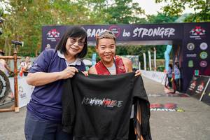 BIB: 
                            <button type="button" onclick="openModal(19589943)" class="btn btn-primary btn-sm float-right btn-popup" data-toggle="modal" data-target=".modal-high-quality">
                        <i class="fas fa-shopping-cart"></i> Add to Cart
                    </button>
                                            <button type="button" onclick="isThisMe(19589943, true)" class="btn btn-success btn-sm float-right btn-popup btn-isme hidden" data-toggle="tooltip" data-placement="bottom" title="นี่คือรูปของคุณใช่ไหม คลิกที่นี่เพื่อเอาเข้าอัลบั้ม">
                        <i class="fas fa-plus"></i> Add to album
                    </button>
                    <button type="button" onclick="isThisMe(19589943, false)" class="btn btn-warning btn-sm float-right btn-popup btn-isnotme hidden">
                        <i class="fas fa-ban"></i> Remove from album
                    </button>