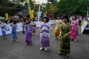 BIB: 
                            <button type="button" onclick="openModal(19590168)" class="btn btn-primary btn-sm float-right btn-popup" data-toggle="modal" data-target=".modal-high-quality">
                        <i class="fas fa-shopping-cart"></i> Add to Cart
                    </button>
                                            <button type="button" onclick="isThisMe(19590168, true)" class="btn btn-success btn-sm float-right btn-popup btn-isme hidden" data-toggle="tooltip" data-placement="bottom" title="นี่คือรูปของคุณใช่ไหม คลิกที่นี่เพื่อเอาเข้าอัลบั้ม">
                        <i class="fas fa-plus"></i> Add to album
                    </button>
                    <button type="button" onclick="isThisMe(19590168, false)" class="btn btn-warning btn-sm float-right btn-popup btn-isnotme hidden">
                        <i class="fas fa-ban"></i> Remove from album
                    </button>